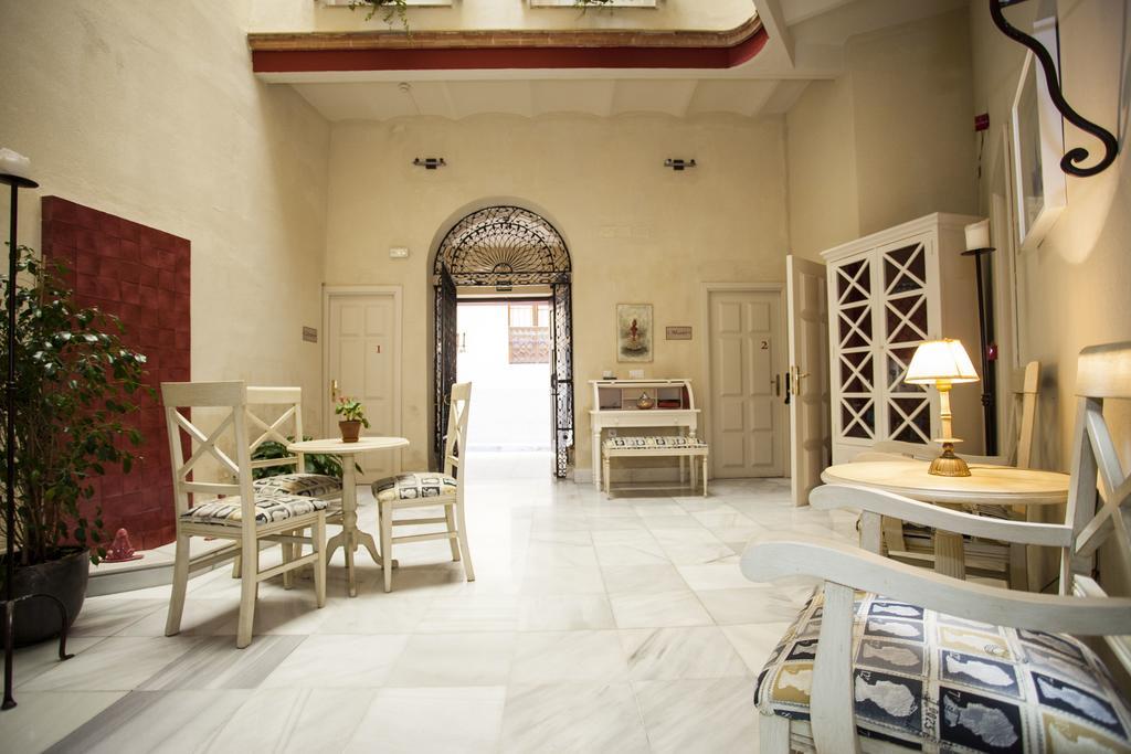 Hostal Callejon Del Agua Севілья Екстер'єр фото