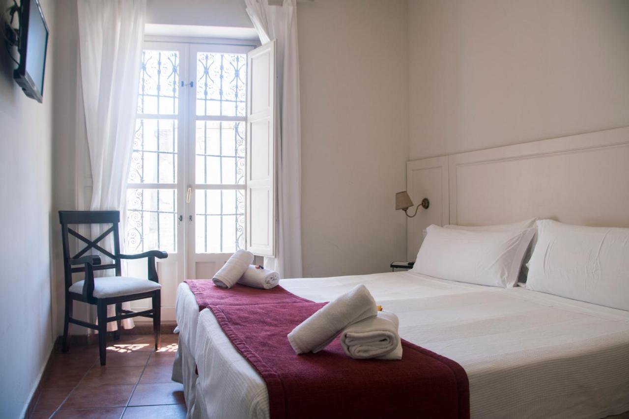 Hostal Callejon Del Agua Севілья Екстер'єр фото