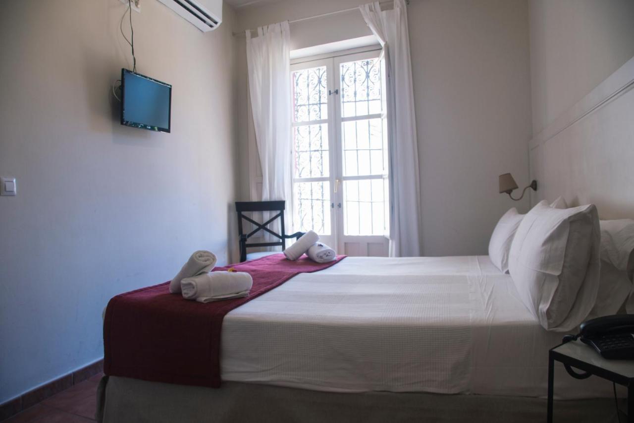 Hostal Callejon Del Agua Севілья Екстер'єр фото