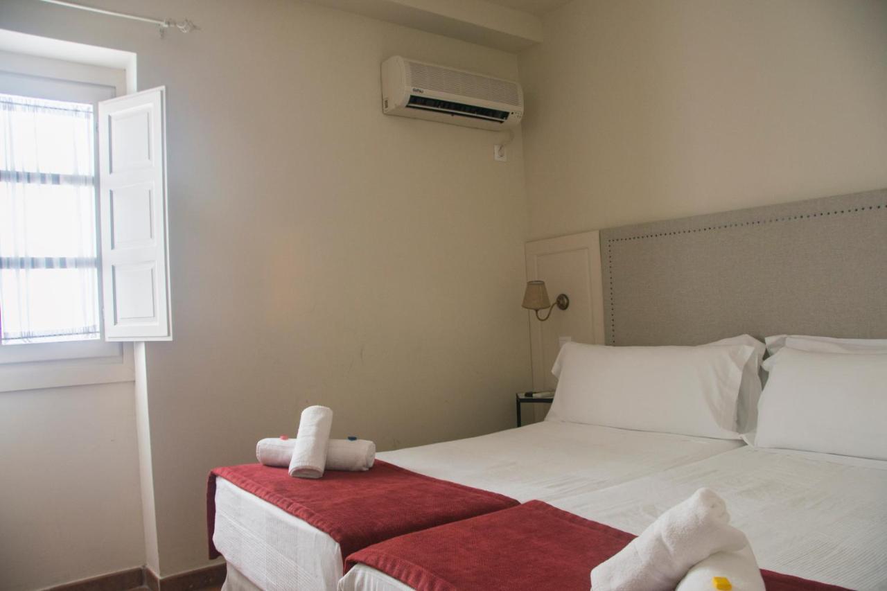 Hostal Callejon Del Agua Севілья Екстер'єр фото