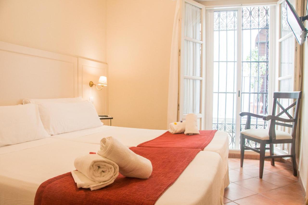 Hostal Callejon Del Agua Севілья Екстер'єр фото