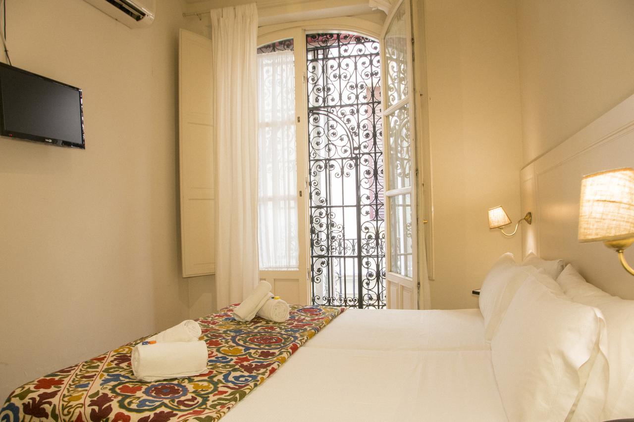 Hostal Callejon Del Agua Севілья Екстер'єр фото