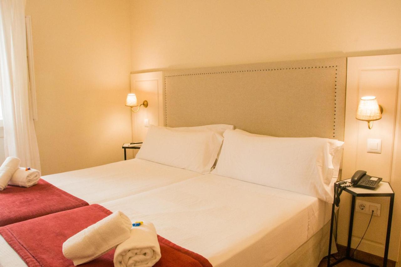 Hostal Callejon Del Agua Севілья Екстер'єр фото