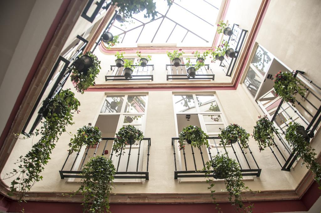 Hostal Callejon Del Agua Севілья Екстер'єр фото