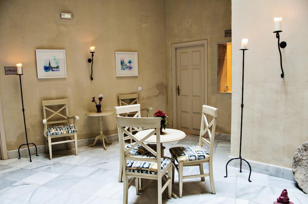 Hostal Callejon Del Agua Севілья Екстер'єр фото