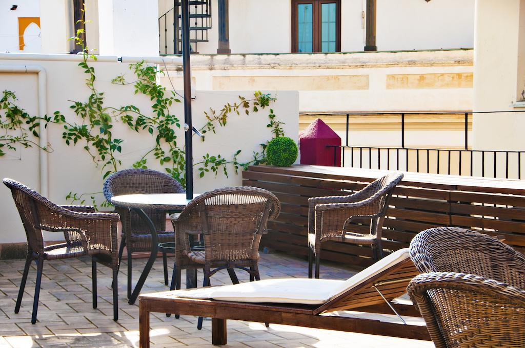 Hostal Callejon Del Agua Севілья Екстер'єр фото